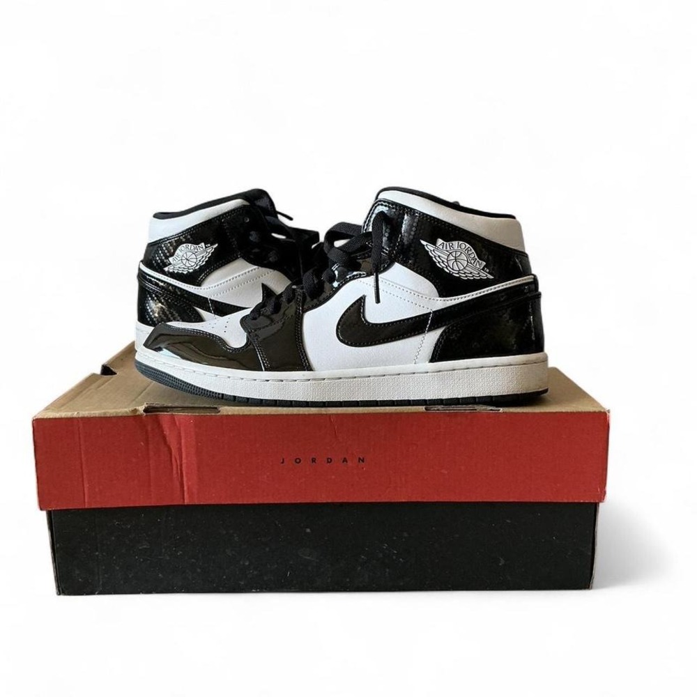 Carbon‎ fiber Jordan 1 mid trainers MEN SIZE 11